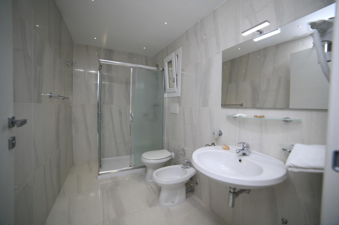 White Aurora Rooms Porto Cesareo Dış mekan fotoğraf